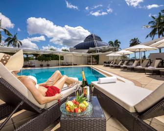 Pullman Reef Hotel Casino - Cairns - Piscina