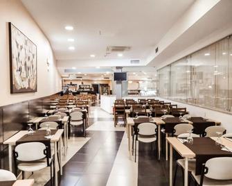 Vitoria Hotel - ฟาติมา