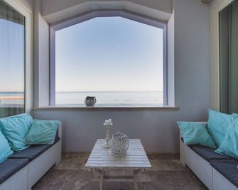 Villa Lilla Sulla Spiaggia Di San Vincenzo Luxury - San Vincenzo - Soggiorno