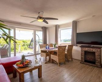 Ferienwohnung Maaridyll In Schalkenmehren - Schalkenmehren - Essbereich