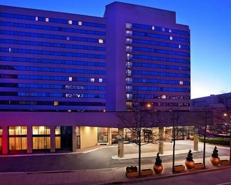 Enjoy a Hassle-Free Stay in White Plains! Near Jacob Purdy House, Pet-Friendly! - White Plains - Bâtiment