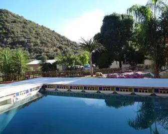 Kabbelrus - De Rust - Pool