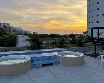 Oasis Tropical Hotel - Santa Marta - Balcony