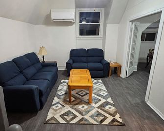 Modern Franklin Apartment Near Historic Downtown - Franklin - Sala de estar