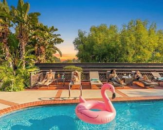 Mulholland Drive with Spa & Game Room - Los Angeles - Piscine