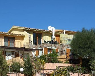 Le Domus de Chia - Domus de Maria