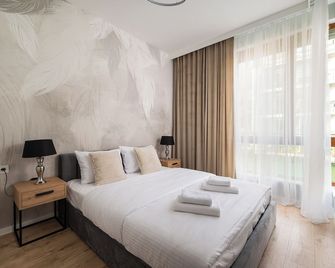 Wilanów Sarmacka Apartment with Garden - ורשה - חדר שינה