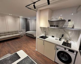 Luxury Ultra Central Apartment in Chișinău - Quichinau - Cozinha
