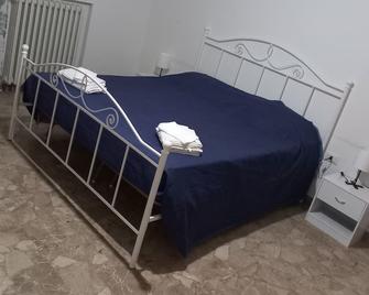 B&B villa Sofia - Montecosaro - Camera da letto