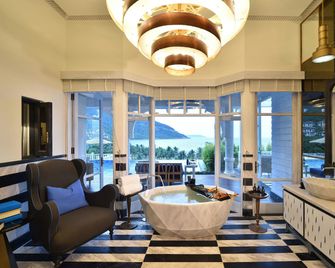 Intercontinental Hotels Danang Sun Peninsula Resort By IHG - Da Nang - Bedroom