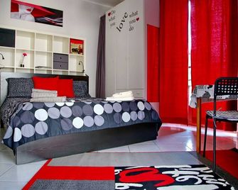 BnButler - Col di Lana - Navigli Apartment - Darsena - Milan - Bedroom