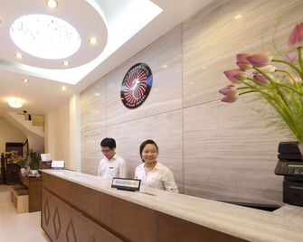 رايزنج دراجون ليجند هوتل - هانوي - أفضل طعام