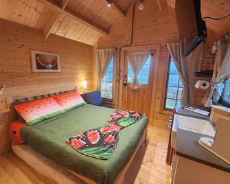Boli Bunkies, Boli Bunkies Beach Glamping Cabins - Bolivar Peninsula - Bedroom