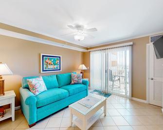 Makai 403 - Ocean City - Living room