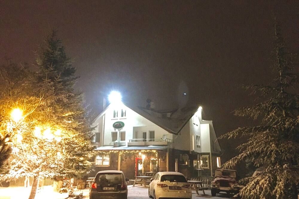 كارتالتيب هوتل