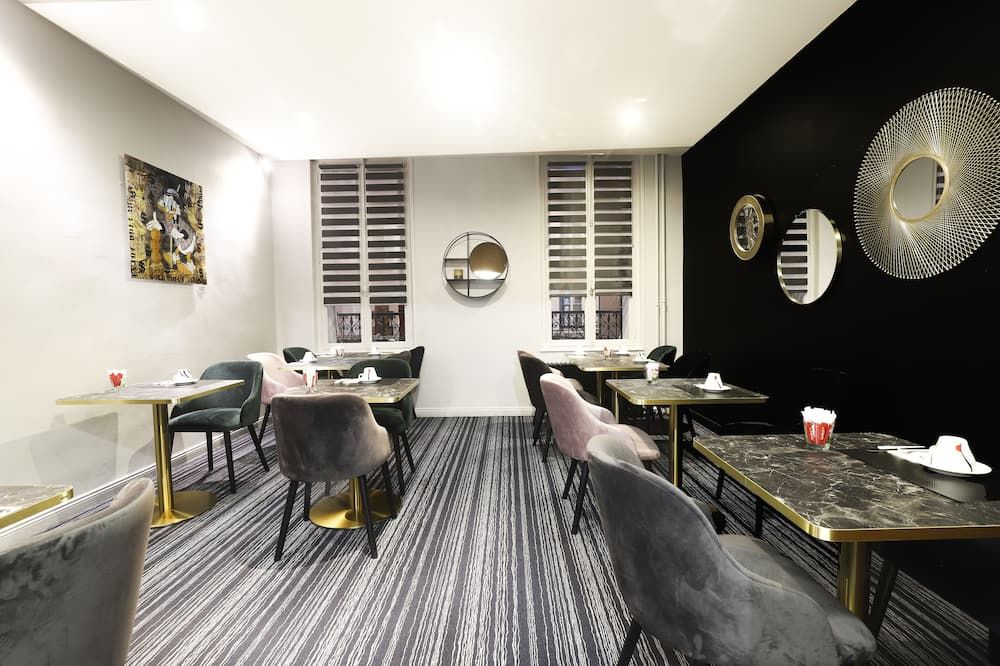 Hotel Des Cedres - אורליאן - מסעדה