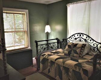 Perfect Weekend Getaway in Jim Thorpe - Jim Thorpe - Bedroom