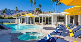 Funtopia in the Canyons - Palm Springs - Pool