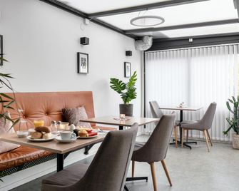 Avanti Hotel Apartments - Sztokholm - Restauracja