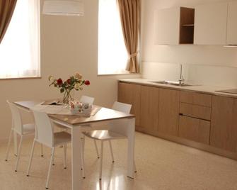 Quirinus Venetia Properties - Spinea - Comedor