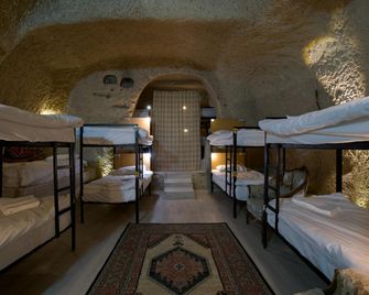 Center Cave Hostel - Göreme - Habitación