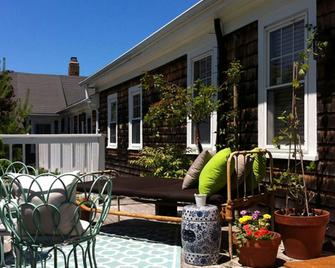 Salt House Inn - Provincetown - Patio