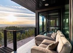 Mountain Modern Home 180 Degree Views - Kalispell - Balcon