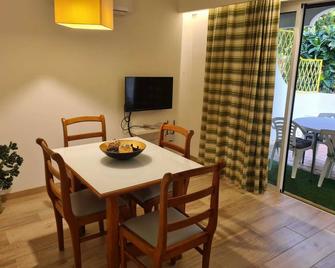 1 bedroom apartment B - marina beach Vilamoura - Quarteira - Salle à manger
