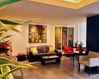 Rincon del Valle Hotel & Suites - San José - Lobby