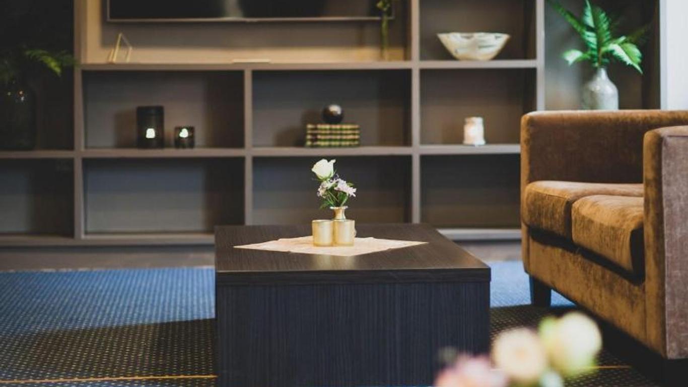 Frøken Skjolds Hotel