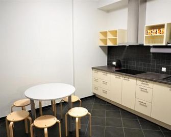 Downtown Hostel - Tartu - Cocina