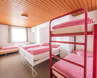 Berghotel Bonistock - Kerns - Спальня