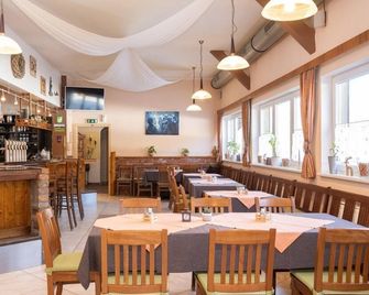 Large apartment - 4 bed (42m²) - Apartmentdorf Flößerstube - Grossraming - Restaurante