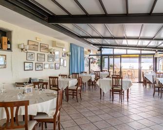 Locanda Da Otello - Marta - Restaurant