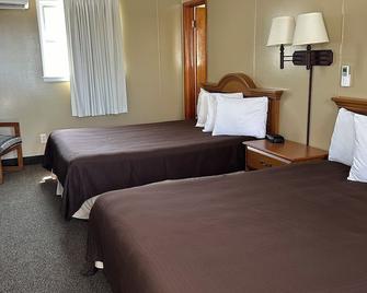 A Bridge View Inn - Chamberlain - Bedroom