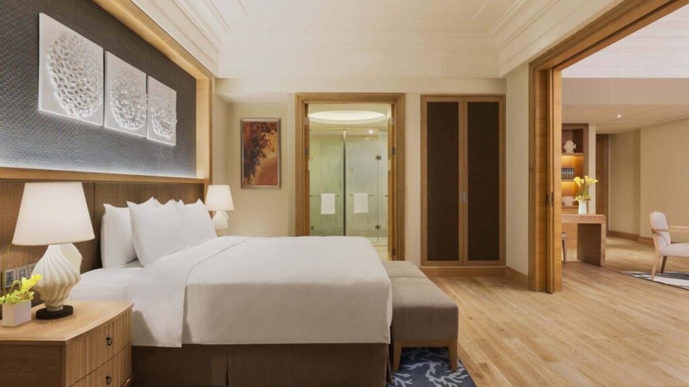 Chimelong Hengqin Bay Hotel