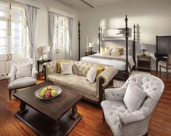 House 1881 - Hong Kong - Living room