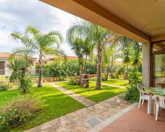 Villa Fiorita - San Teodoro - Patio