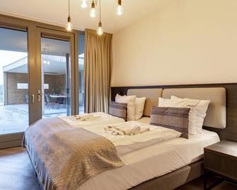 Dormio Resort Maastricht - Maastricht - Bedroom