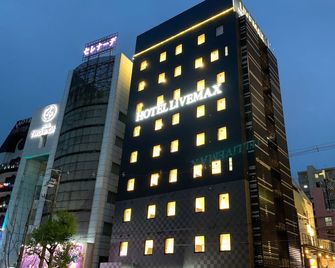 Hotel Livemax Hiroshima Funairimachi Riverside - Hiroshima - Gebäude
