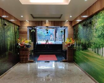 Hotel Rupam Tower - Patna - Lobby