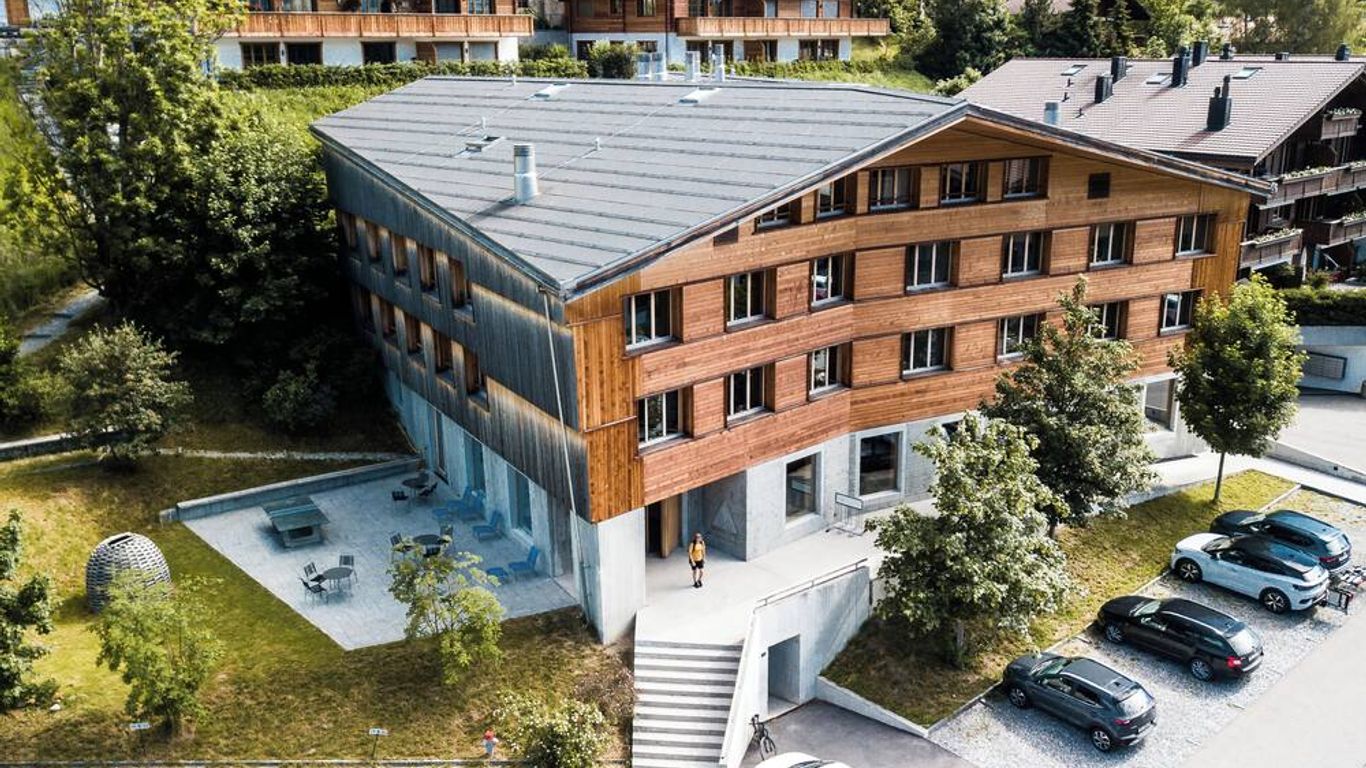 Saanen Gstaad Youth Hostel