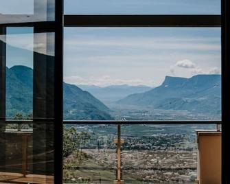 farnhaus - Tirolo - Balcone