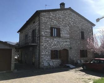 Casa Delle Sirene - Assisi - Building