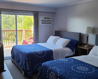 Tobermory Resort Inn & Suites - Tobermory - Bedroom