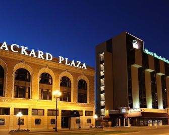 Mark Twain Hotel - Peoria - Gebouw