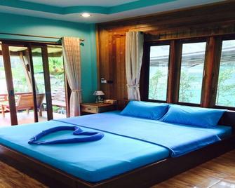 Ban Aowthai Homestay - Koh Kood - Slaapkamer