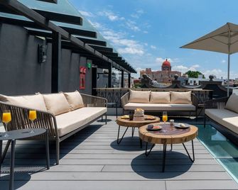 Hotel Patio Santiago - Querétaro - Patio