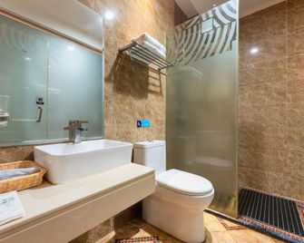 Beihaidao Hotel - Shenzhen Pinghu - Shenzhen - Schlafzimmer
