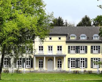 Tagungshotel Schloss Gnadenthal - Cléveris - Edificio